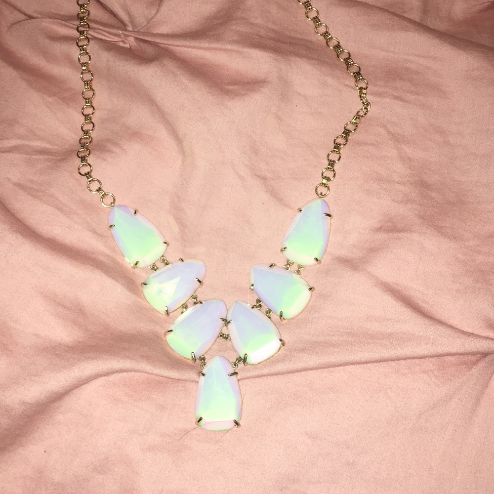 Kendra Scott Necklace